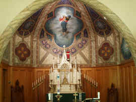 sanctuary1.JPG (173116 bytes)